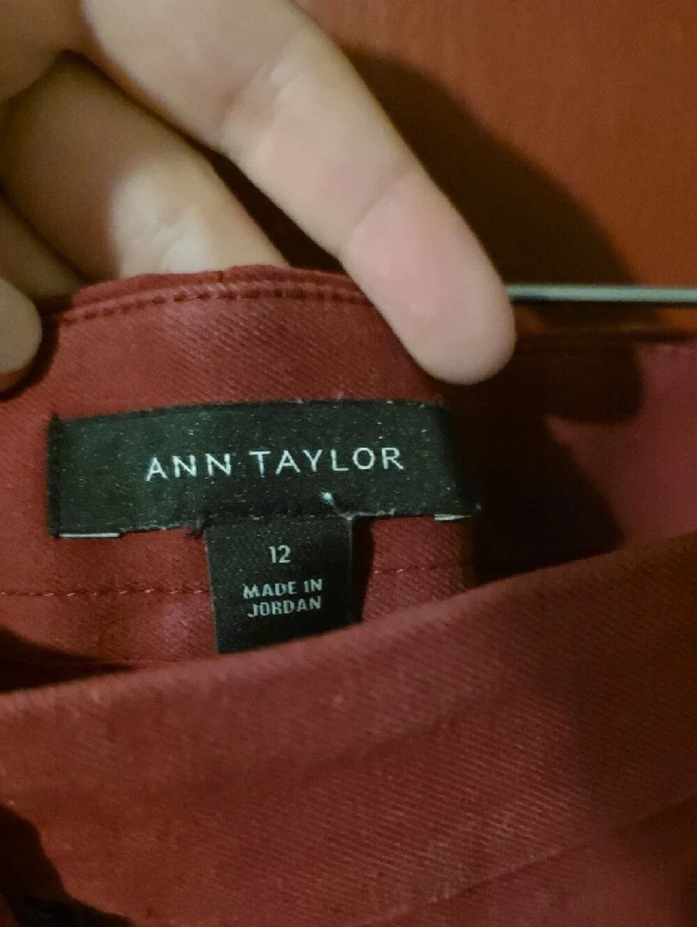 Ann Taylor Women's High-Rise Wide-Leg Pants in Deep Red - Picture 4 of 6